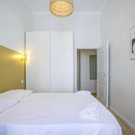 Maison Bianchi - Paganini Downtown Apartment