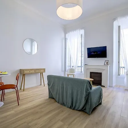 Maison Bianchi - Paganini Downtown Apartment